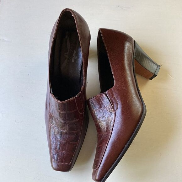 Brown Leather Croc Embossed Slip On Pumps Size 9 - Picture 5 of 14